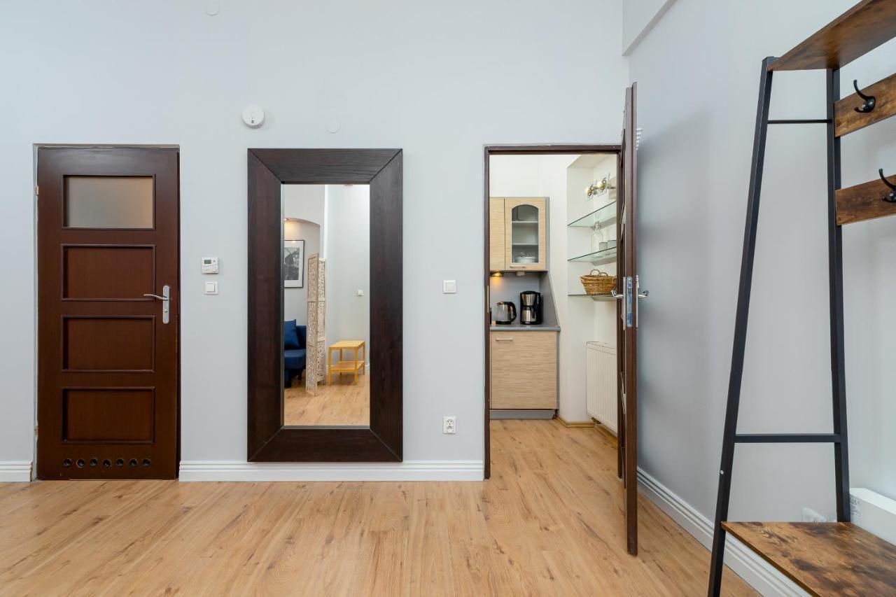 Kazimierz Apartments Near Wawel Royal Castle By Renters Krasków Dış mekan fotoğraf
